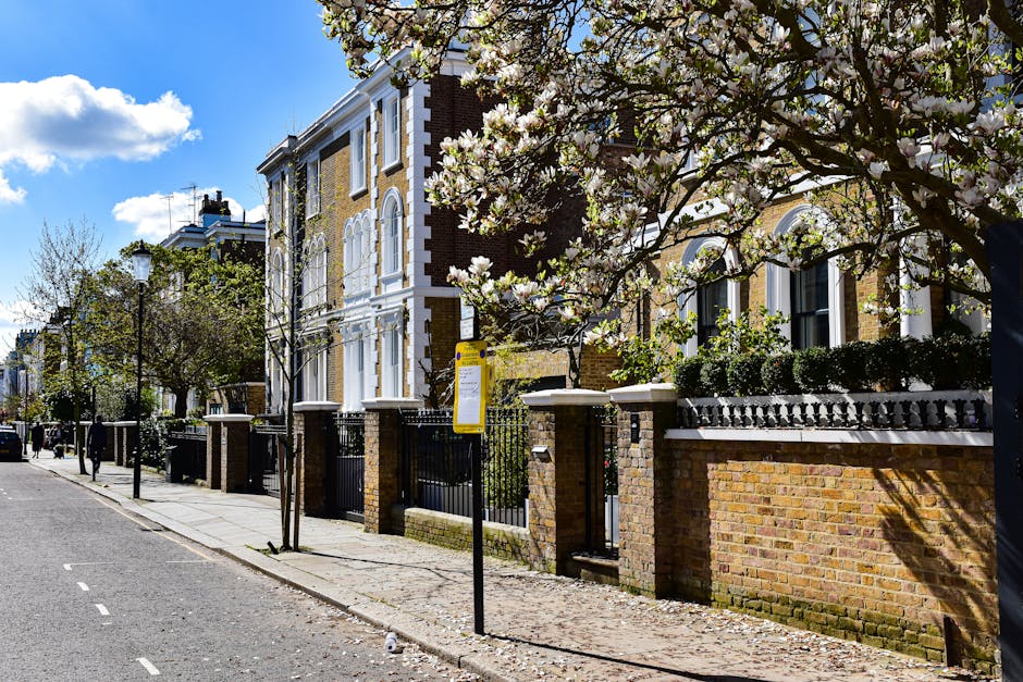 https://rubbishremovalhammersmith.com/blog/garden-waste-removal-fulham-palace-road-hammersmith-2026/